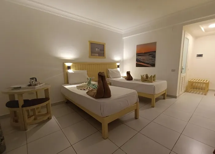 Zak Inn Residence